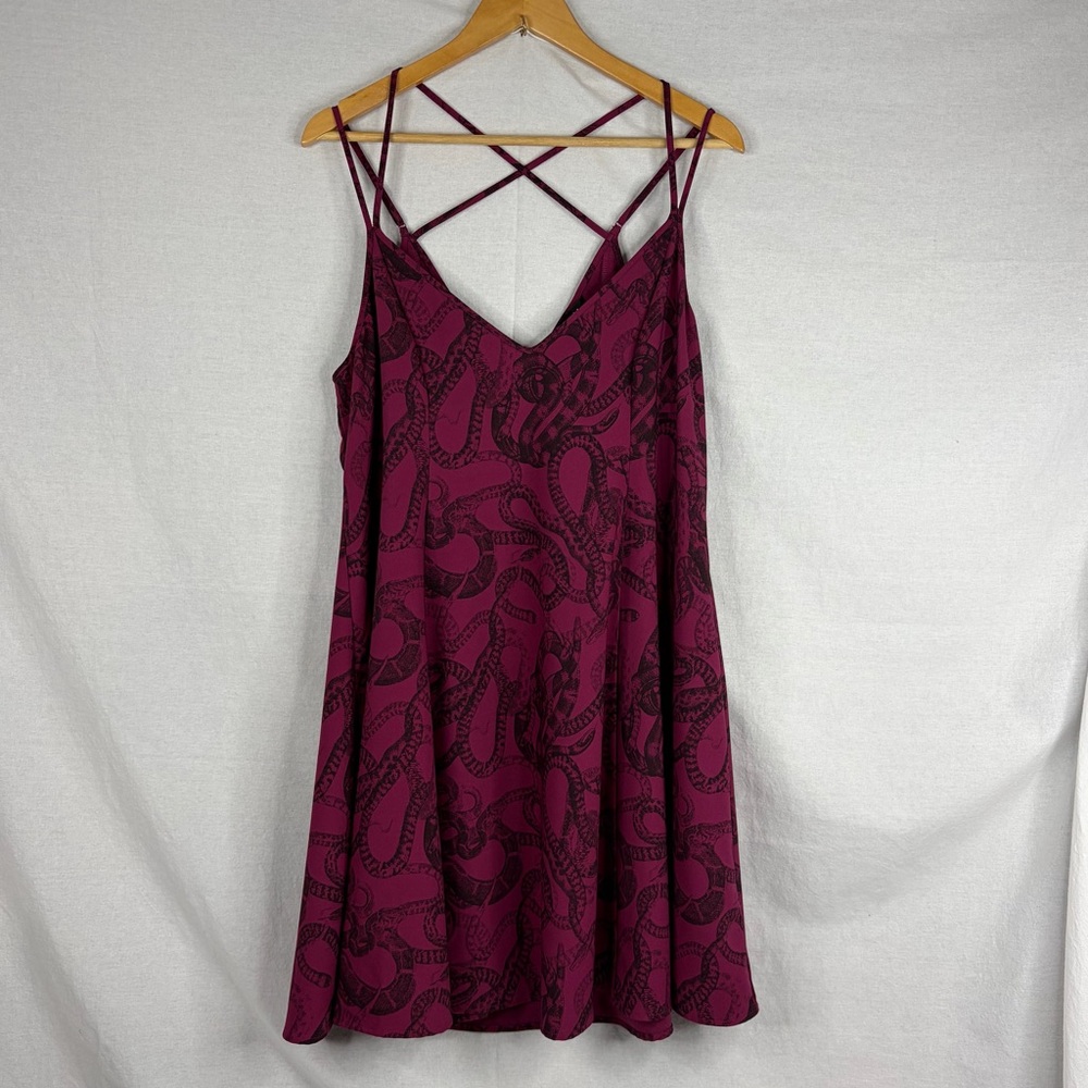 Nightfall by Torrid Burgundy Snake print Strappy Back Mini dress V-Neck size 0